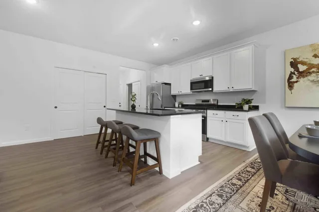 $349,900 | 20972 Woods Edge Court, Ironton, MN 56455