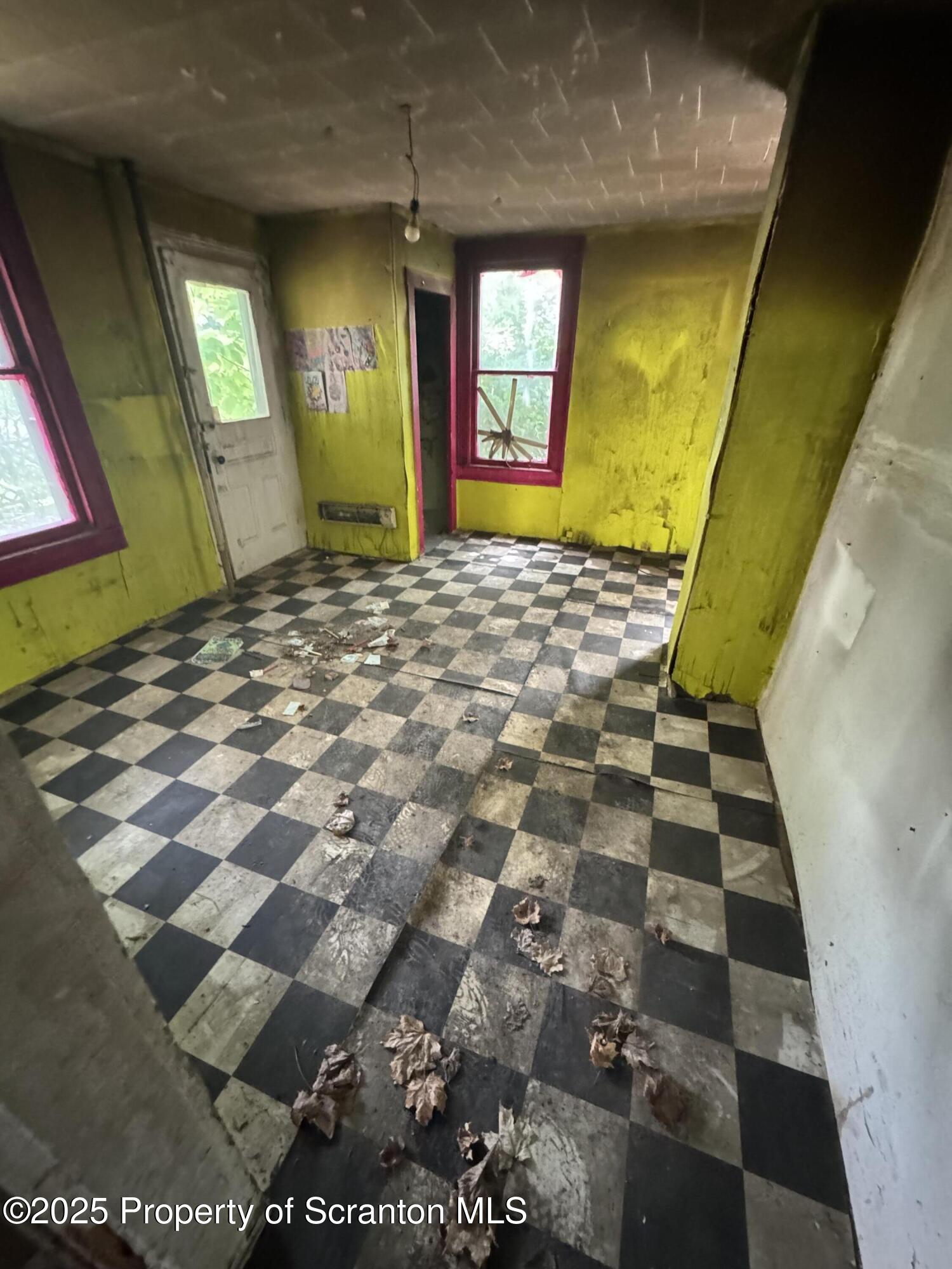 41 William Street Hallstead, PA 18822 - Photo 7 of 26 IMG_7737