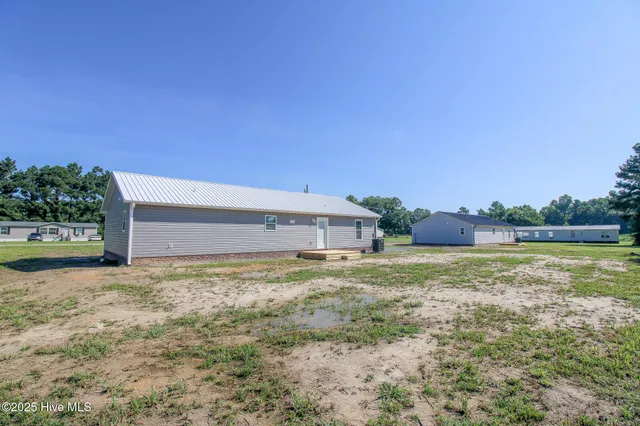 $230,000 | 733 Tracy Road, Deep Run, NC 28525