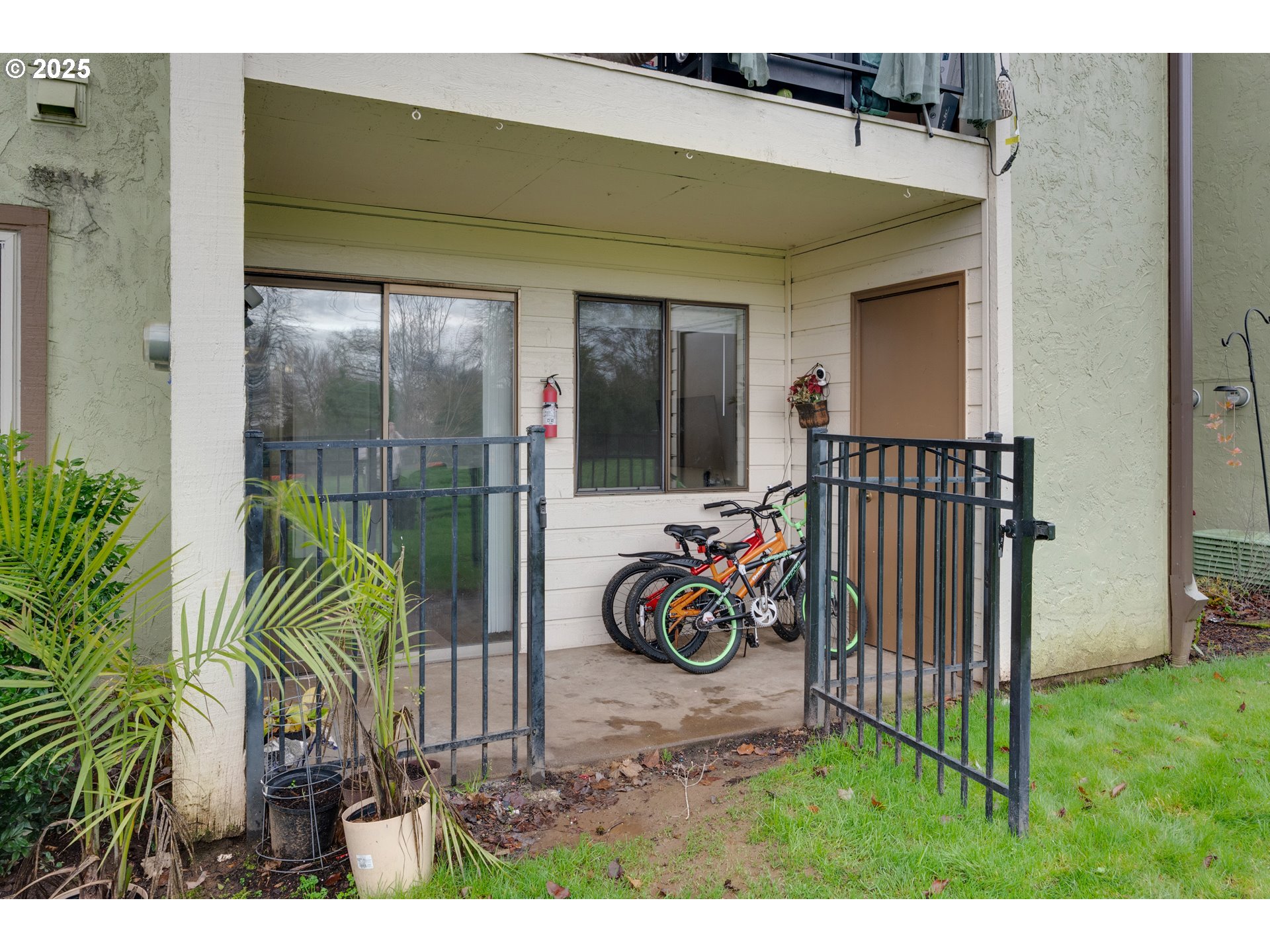 15946 Northeast Fremont Street Portland, OR 97230 - Photo 27 of 38