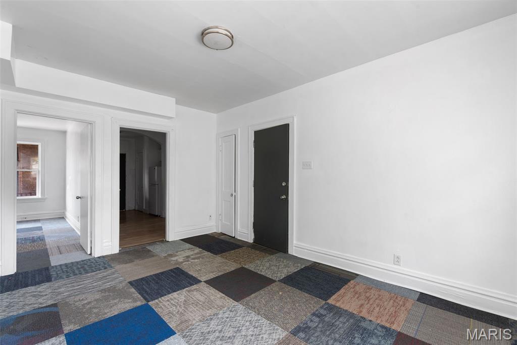 5000 Virginia Avenue St. Louis, MO 63111 - Photo 17 of 31