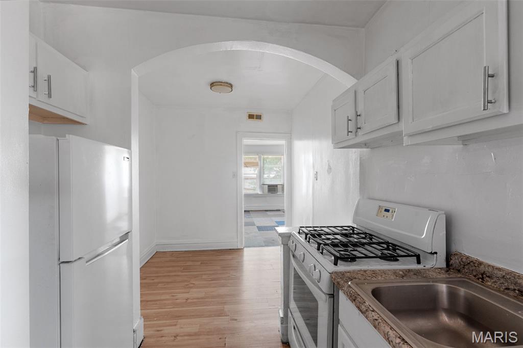 5000 Virginia Avenue St. Louis, MO 63111 - Photo 23 of 31