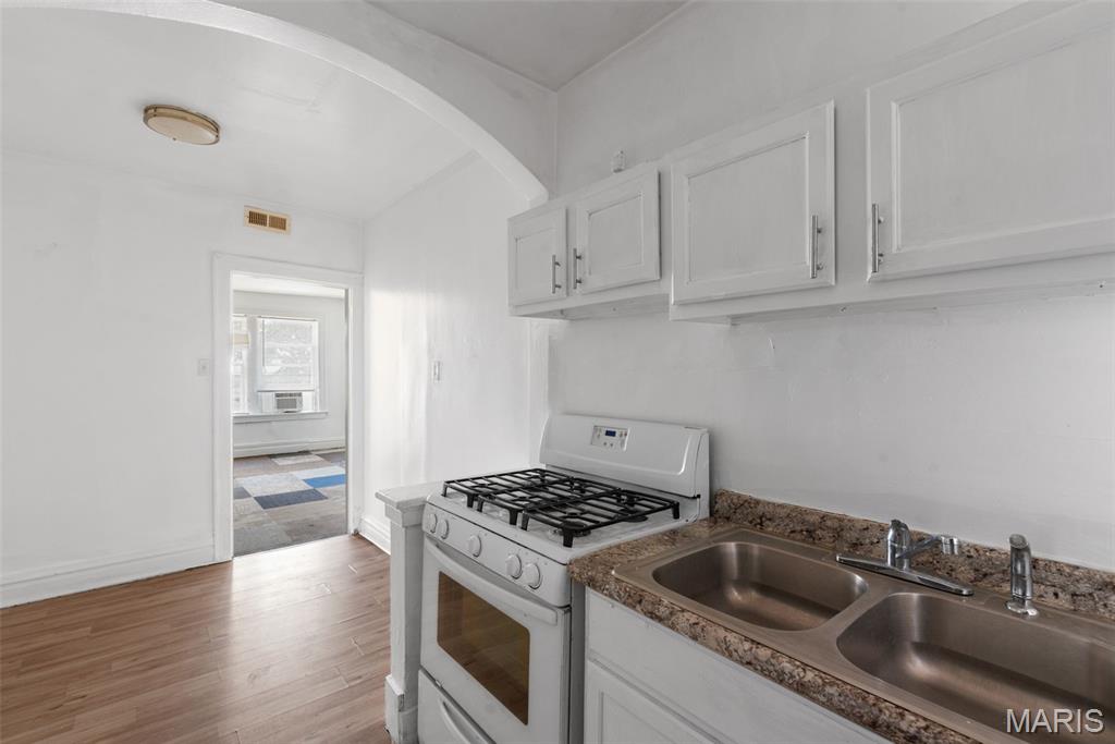 5000 Virginia Avenue St. Louis, MO 63111 - Photo 24 of 31