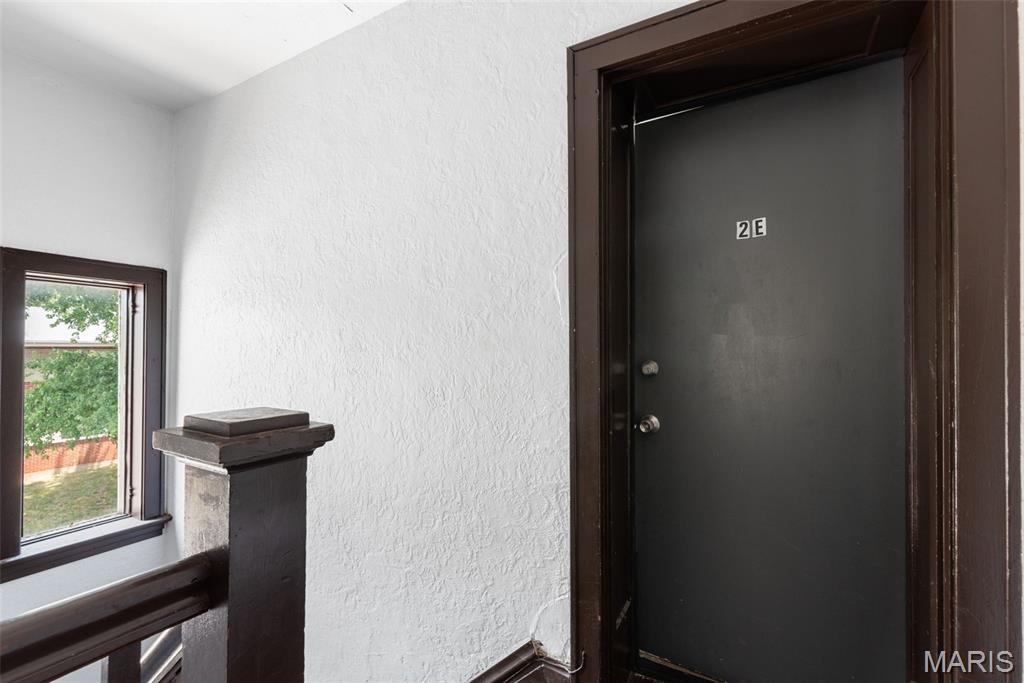 5000 Virginia Avenue St. Louis, MO 63111 - Photo 3 of 31