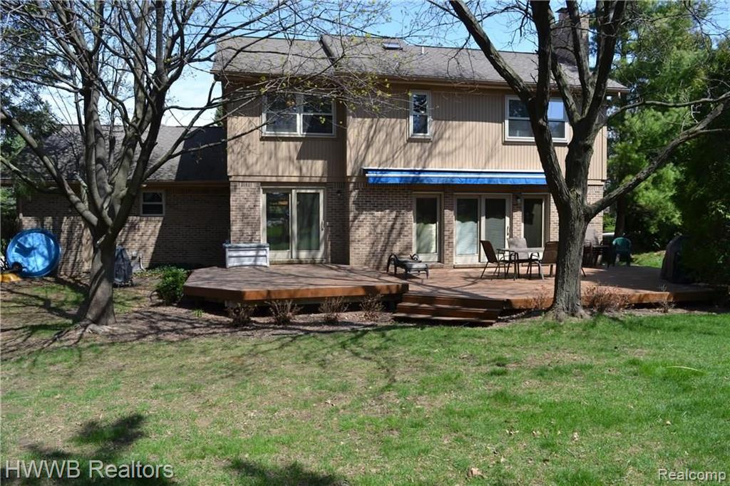 1097 Maple Leaf Drive Rochester Hills, MI 48309 - Photo 2 of 38