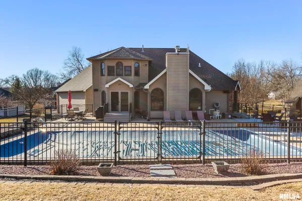 $574,900 | 905 Brookline Drive, Eureka, IL 61530