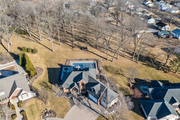 $574,900 | 905 Brookline Drive, Eureka, IL 61530