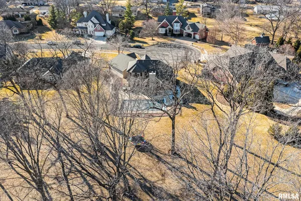 $574,900 | 905 Brookline Drive, Eureka, IL 61530