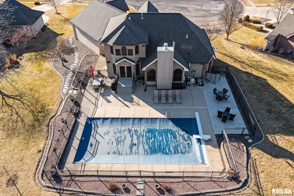 $574,900 | 905 Brookline Drive, Eureka, IL 61530