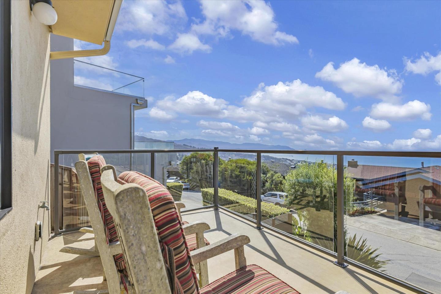 327 Farallon Avenue Pacifica, CA 94044 - Photo 34 of 74