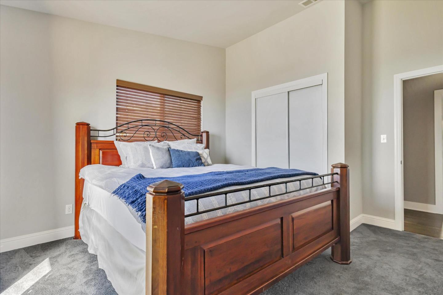 327 Farallon Avenue Pacifica, CA 94044 - Photo 46 of 74 a bed sitting in a room next to a window