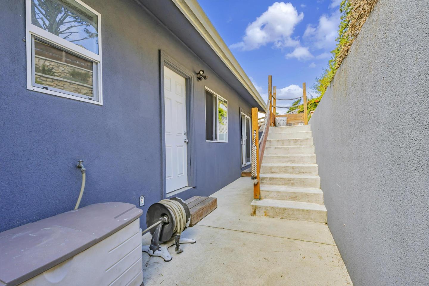 327 Farallon Avenue Pacifica, CA 94044 - Photo 56 of 74 a bathroom with a sink and a mirror