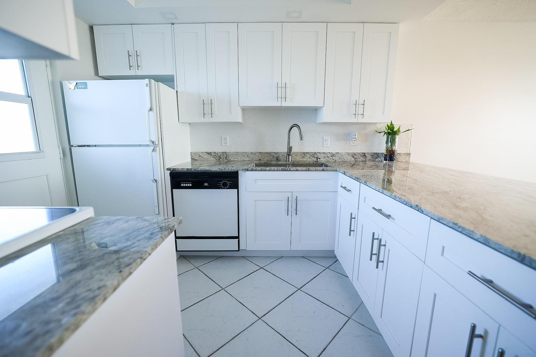 5700 Northwest 2nd Avenue, Unit 605 Boca Raton, FL 33487 - Photo 6 of 21 Photo 6