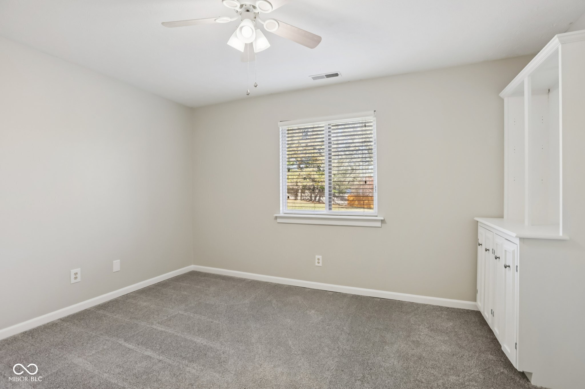 9364 Oak Run E Drive Indianapolis, IN 46260 - Photo 23 of 37