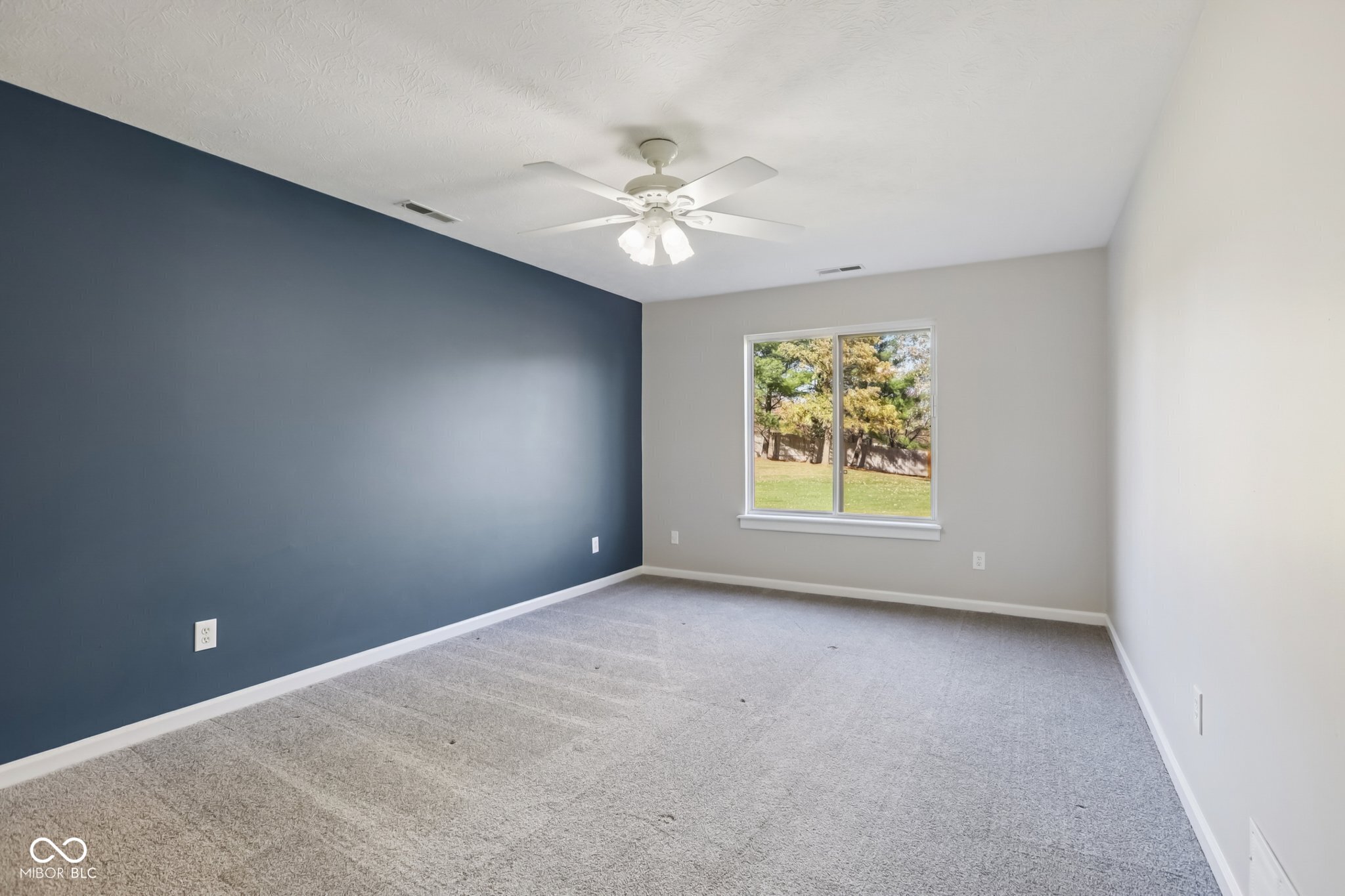 9364 Oak Run E Drive Indianapolis, IN 46260 - Photo 27 of 37