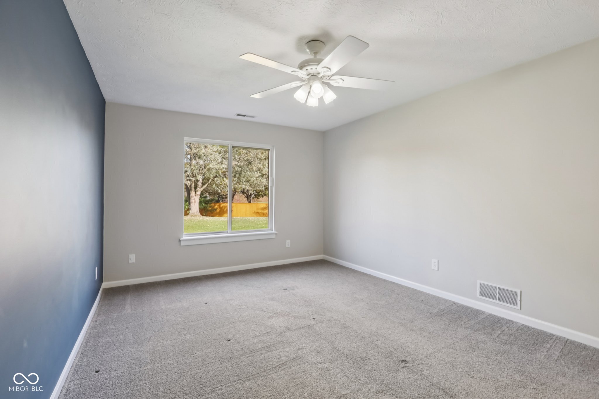 9364 Oak Run E Drive Indianapolis, IN 46260 - Photo 28 of 37