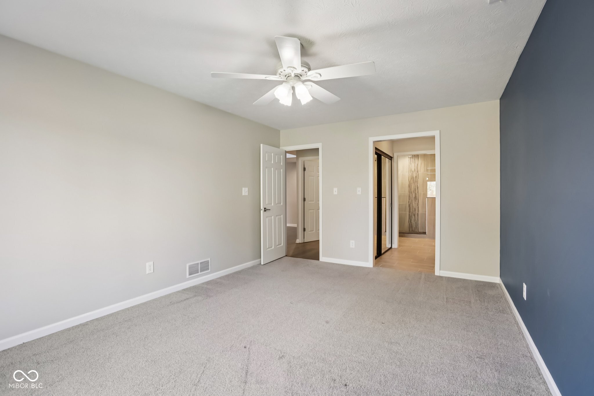 9364 Oak Run E Drive Indianapolis, IN 46260 - Photo 29 of 37