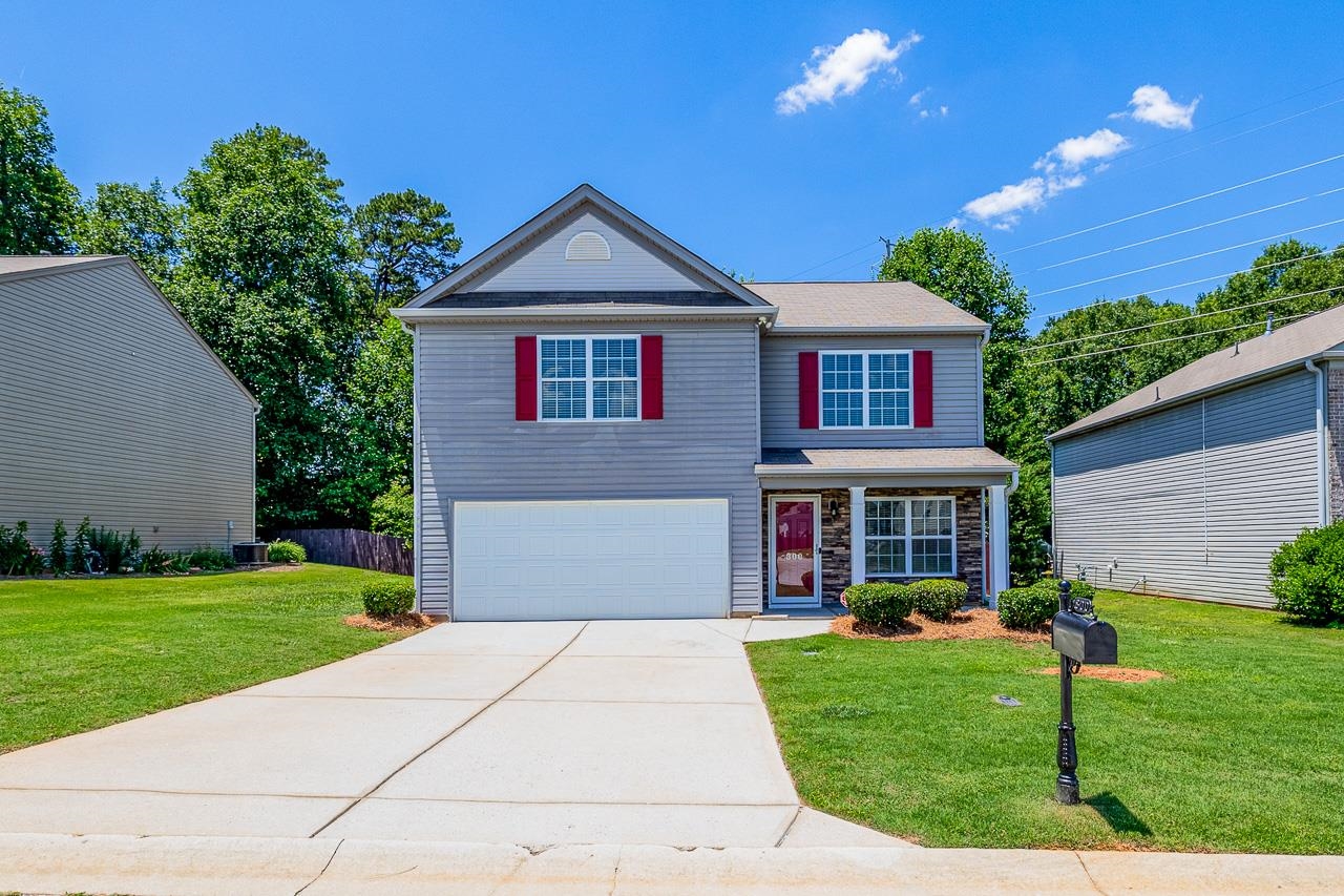 800 Brighton Ridge Court Wellford, SC 29385 - Photo 2 of 31