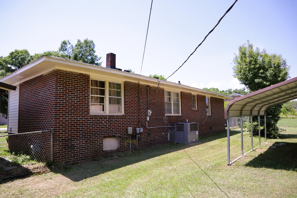 700 Rice Street Calhoun Falls, SC 29628 - Photo 18 of 21