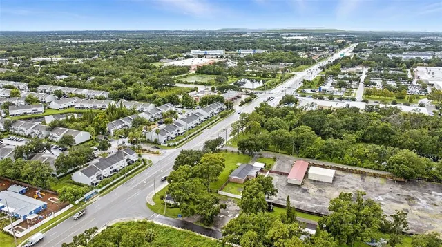 view of city with green space