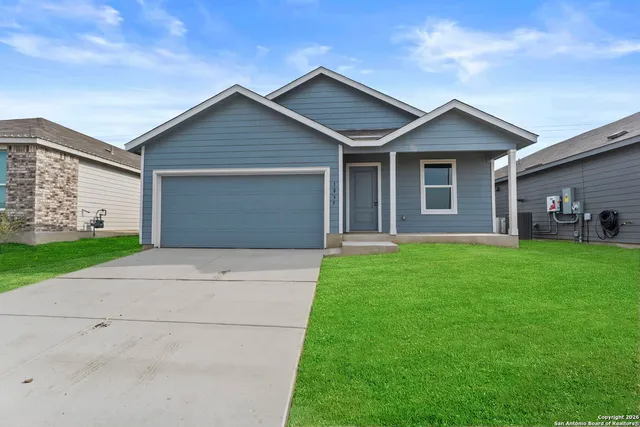 $245,000 | 1835 Nuthatch Ridge, New Braunfels, TX 78130