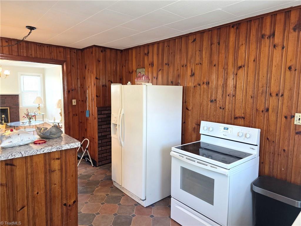 350 Linville Road Mount Airy, NC 27030 - Photo 15 of 18