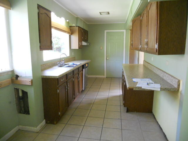 116 Euclid Circle Oak Ridge, TN 37830 - Photo 2 of 26 kitch (1)