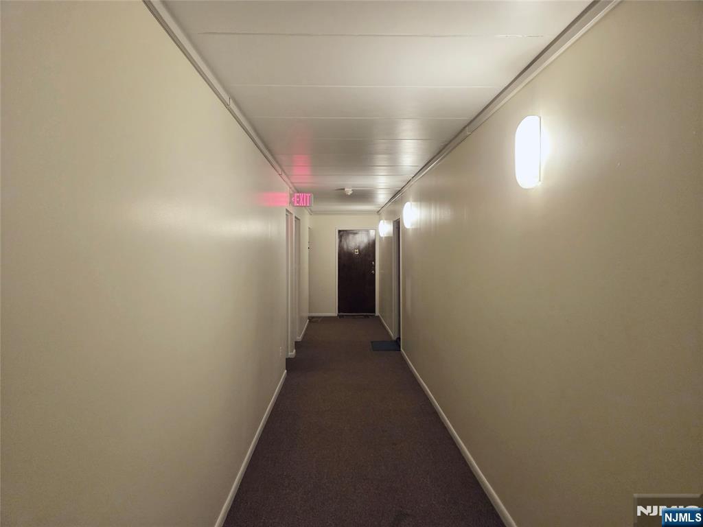 150 County Road, Unit 18 Tenafly, NJ 07670 - Photo 4 of 15 a view of hallway