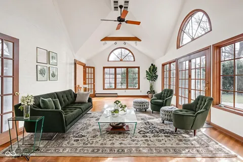 $400,000 | 6134 Hazelwood Avenue, Indianapolis, IN 46228