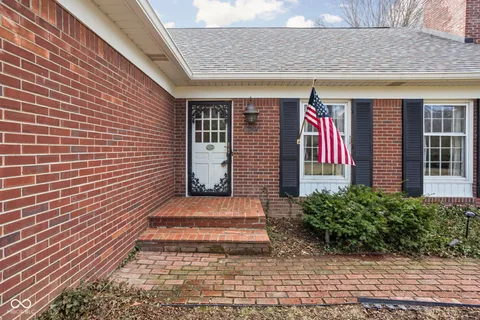 $400,000 | 6134 Hazelwood Avenue, Indianapolis, IN 46228