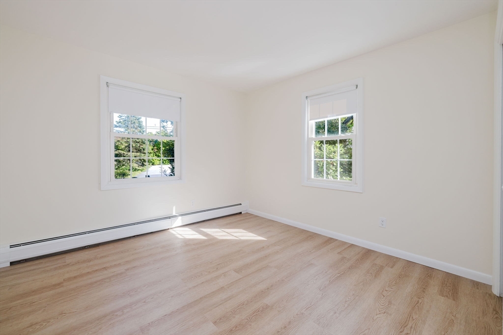 23 Colonial Way Rehoboth, MA 02769 - Photo 16 of 29