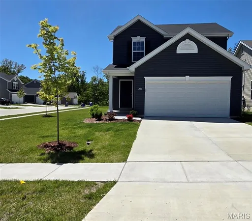 $275,000 | 700 Courtshire Crossing, Warrenton, MO 63380