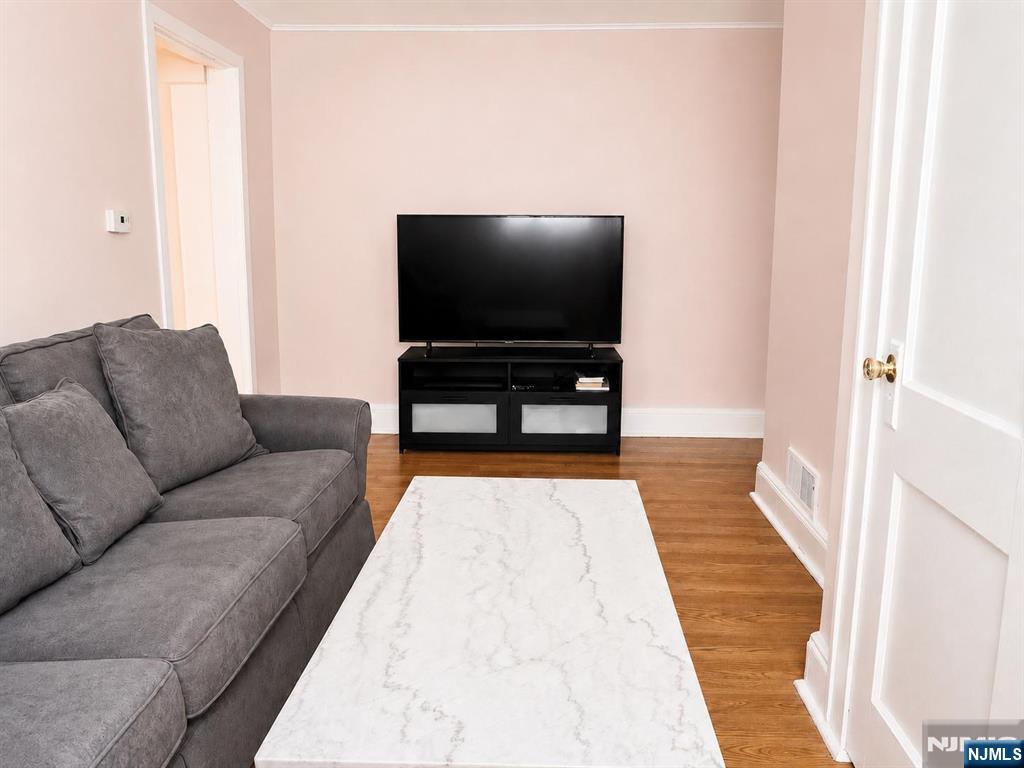 522 Saddle River Road, Unit 1 Saddle Brook, NJ 07663 - Photo 4 of 8