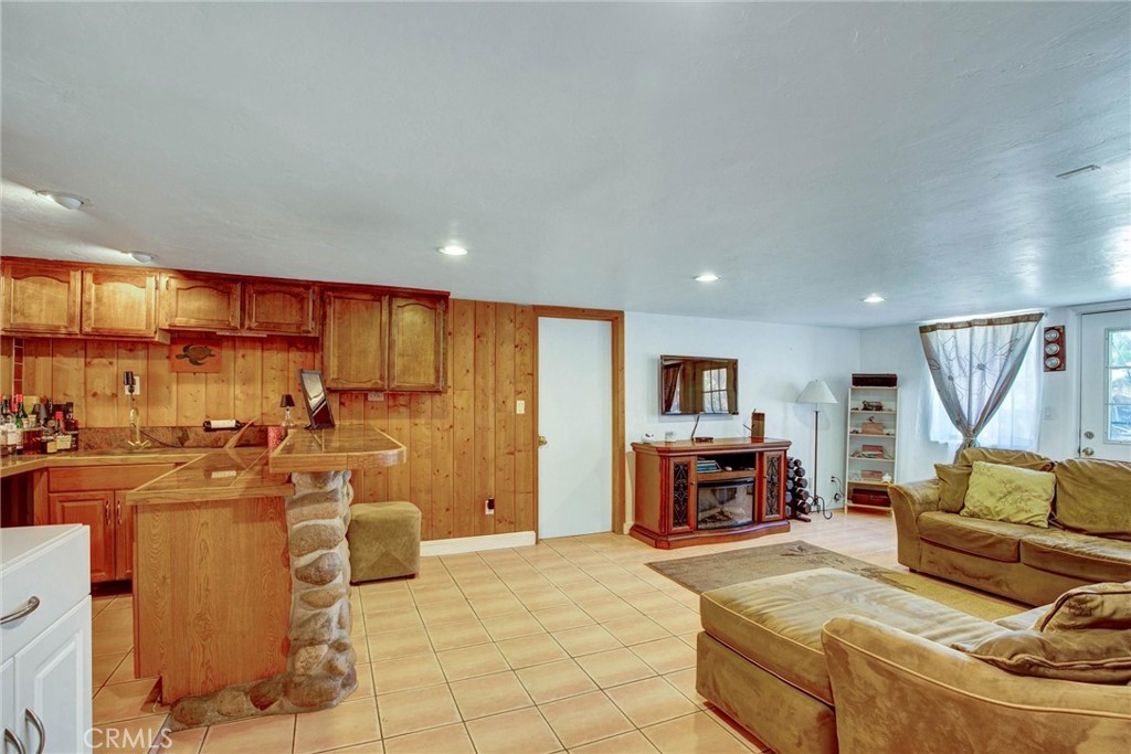 1026 Arnold Way Alpine, CA 91901 - Photo 57 of 69 Low Level Living area