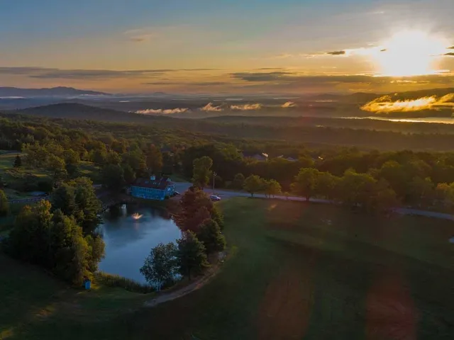 $3,000 | 516 Steele Hill Road, Unit OATING WEEK #1723 & 3744, Sanbornton, NH 03269