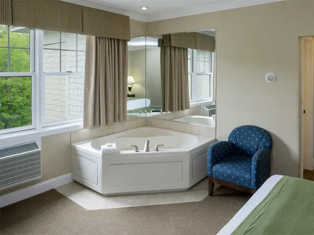 $3,000 | 516 Steele Hill Road, Unit OATING WEEK #1723 & 3744, Sanbornton, NH 03269