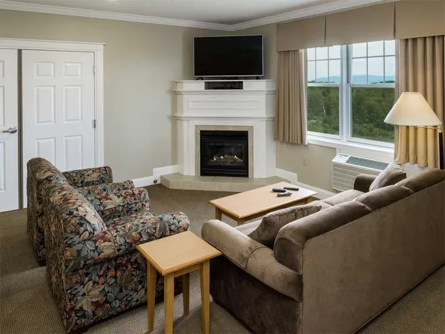 $3,000 | 516 Steele Hill Road, Unit OATING WEEK #1723 & 3744, Sanbornton, NH 03269