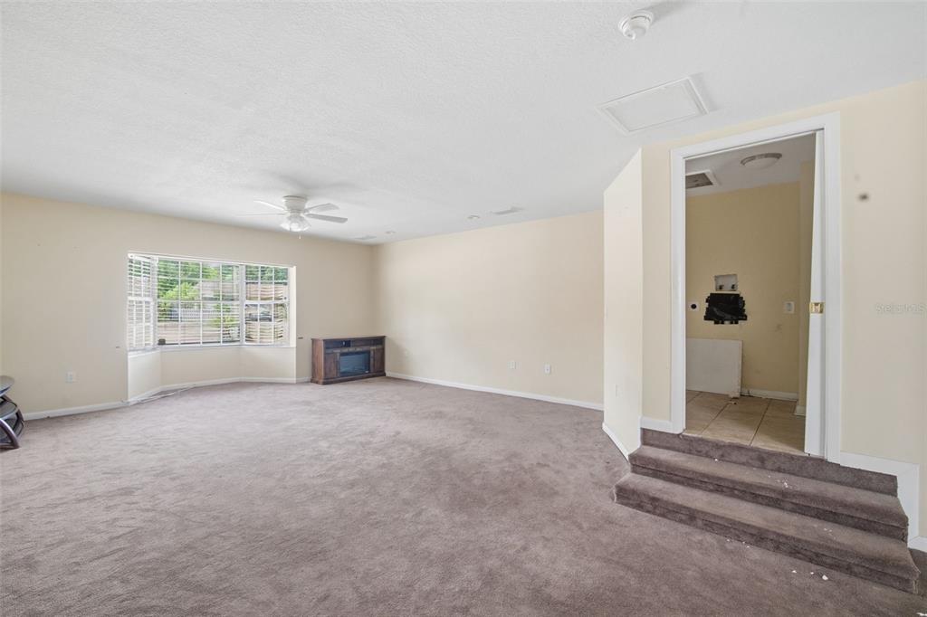 4449 Tarpon Drive Tampa, FL 33617 - Photo 23 of 36