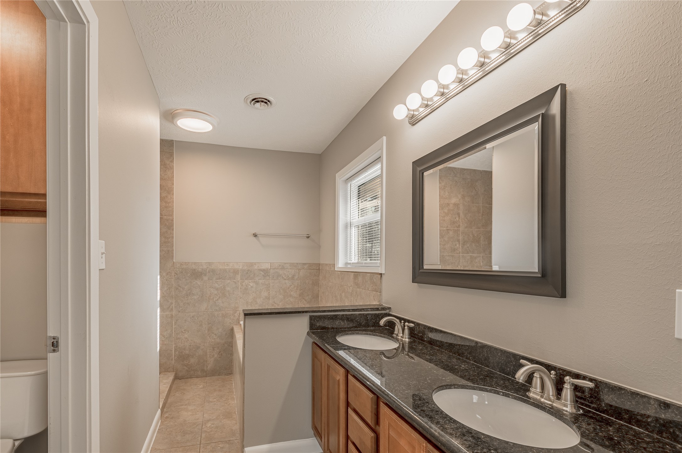 2201 Badger Lane Huntsville, TX 77320 - Photo 24 of 32