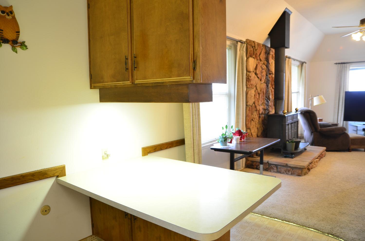 10888 Ave 412 Dinuba, CA 93618 - Photo 15 of 15 a living room with chairs