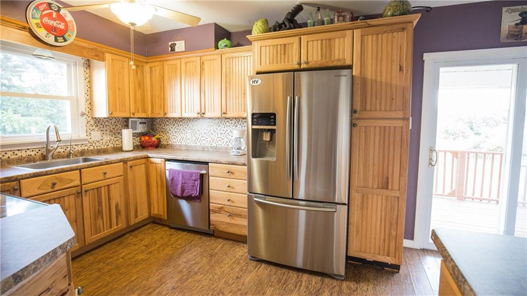 219 East Valcourt Road Grove City, PA 16127 - Photo 14 of 25 Gallery Image 14