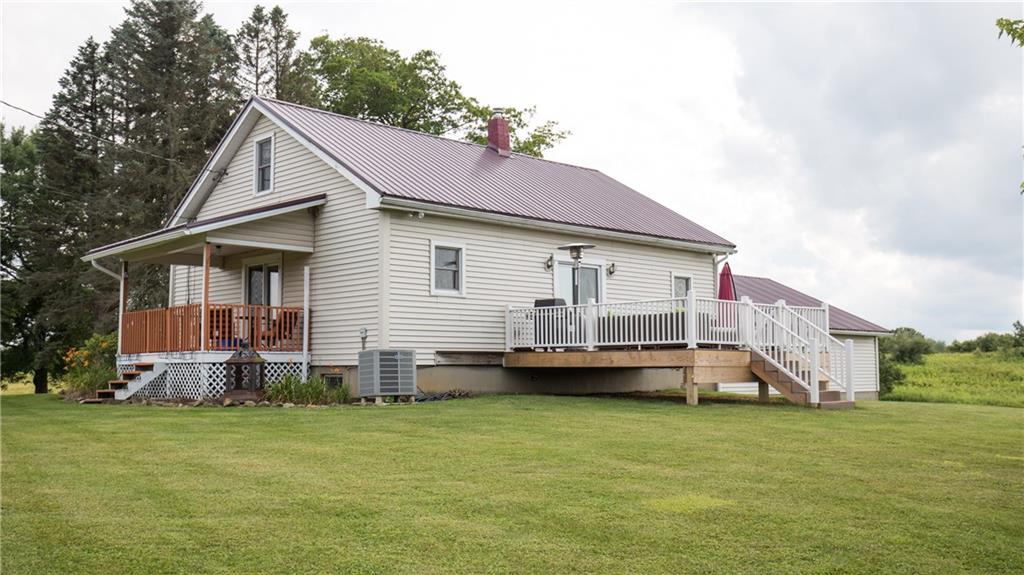 219 East Valcourt Road Grove City, PA 16127 - Photo 3 of 25 Gallery Image 3