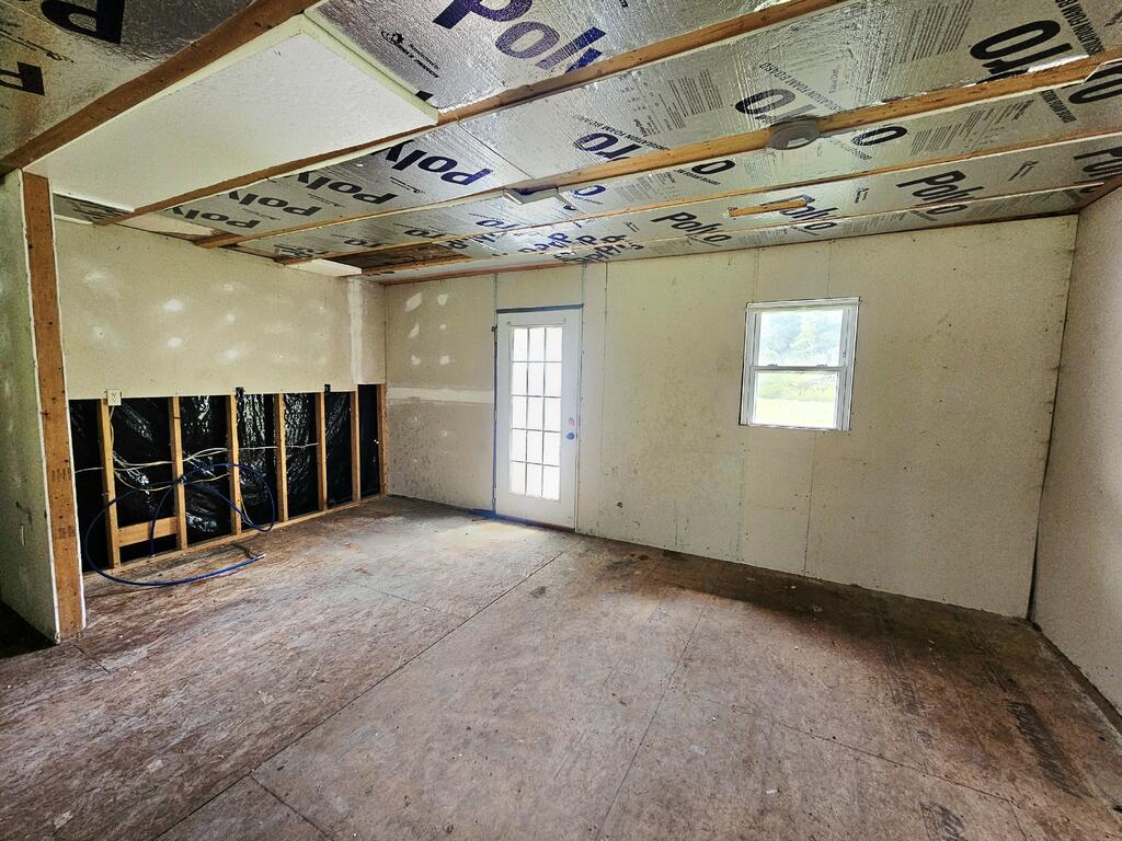 8766 Dry Fork Road North Tazewell, VA 24630 - Photo 13 of 20 Gallery Image 13