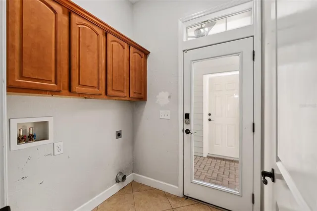 $289,000 | 7663 Southwest 25th Avenue, Gainesville, FL 32608