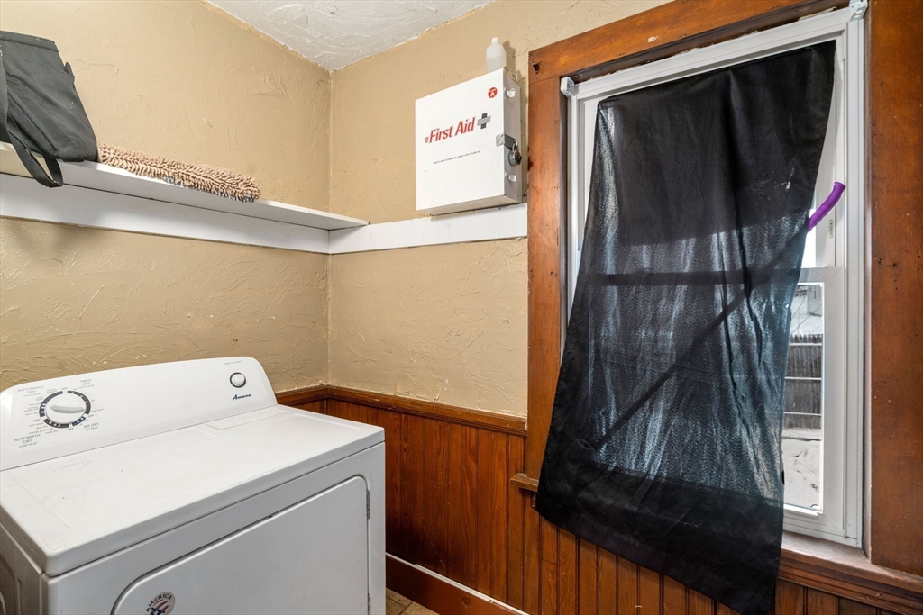 3 Park Street Webster, MA 01570 - Photo 16 of 19 a view of washer and dryer