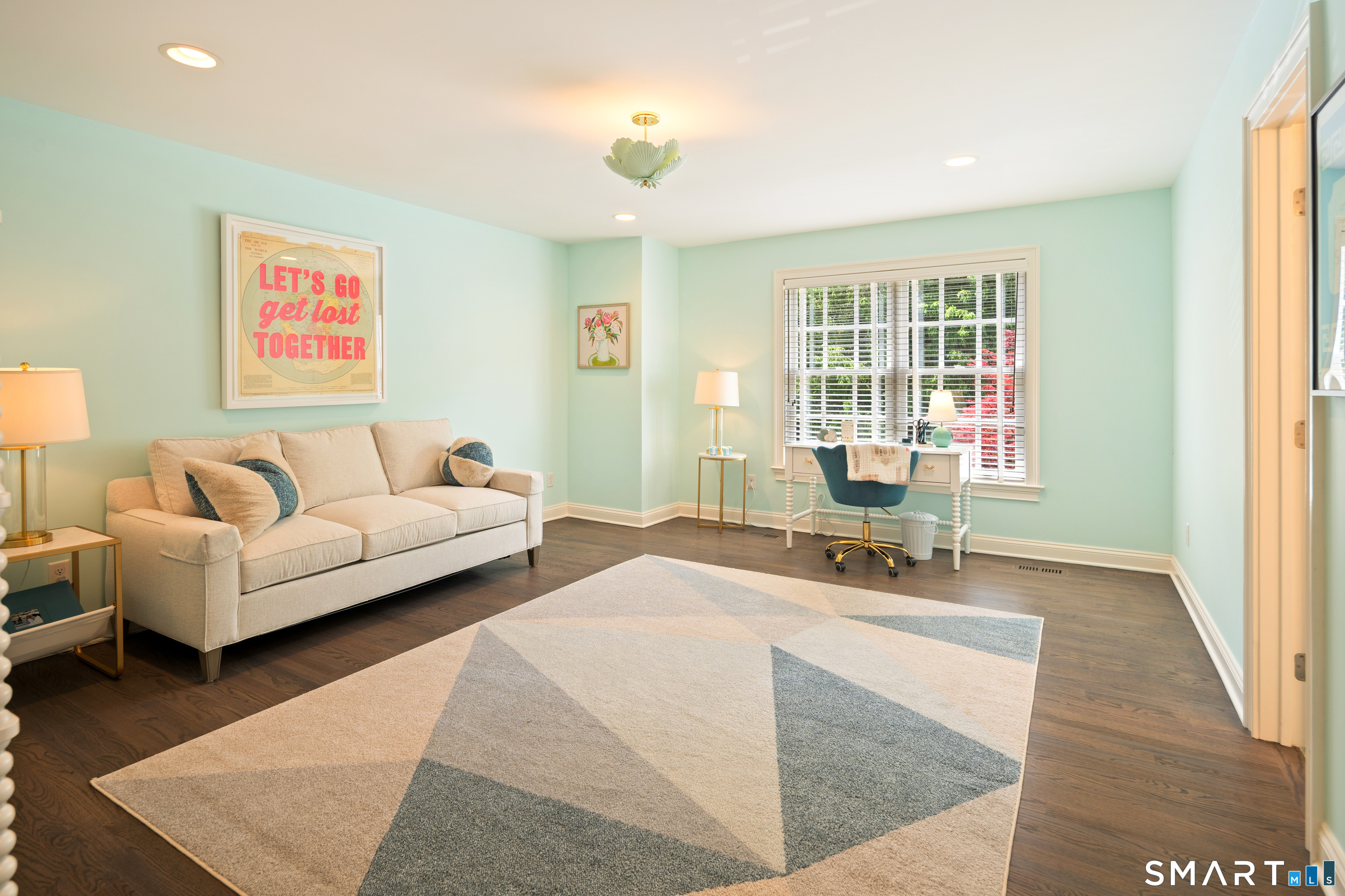 81 Lukes Wood Road New Canaan, CT 06840 - Photo 29 of 40
