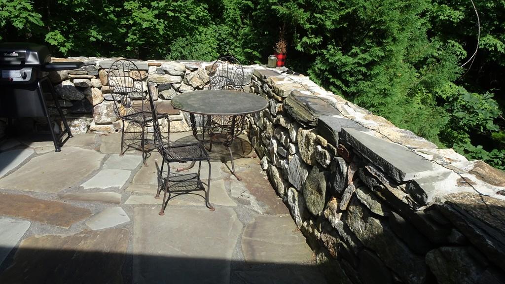 217 W Road Petersham, MA 01366 - Photo 8 of 11