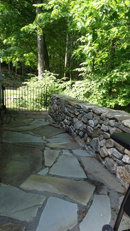 217 W Road Petersham, MA 01366 - Photo 9 of 11
