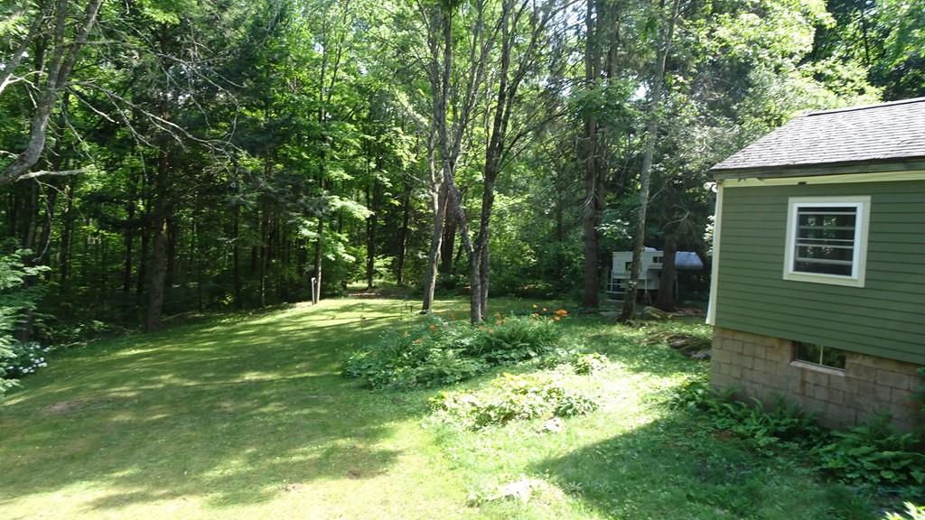 217 W Road Petersham, MA 01366 - Photo 10 of 11
