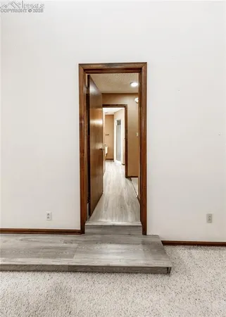 a white house with a mirror